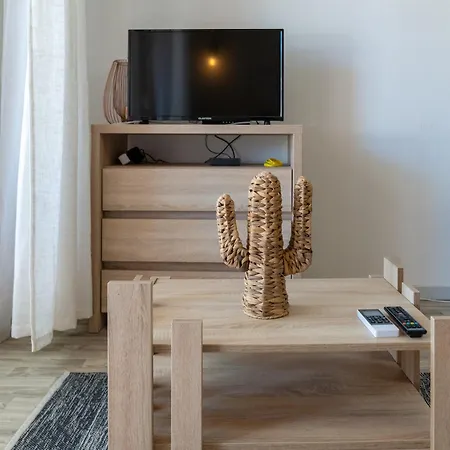 דירה T2 - Avec Piscine Garage Et Tennis